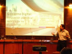 Presentación sobre el desarrollo del gobierno electrónico en la región por parte del ILPES, en Santiago de Chile. 